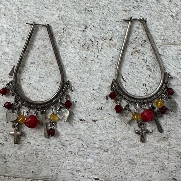 Vintage Rustic Charm Heart And Cross Earring - Picture 1 of 6